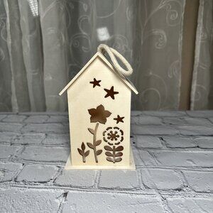 Birdhouse Wooden Craft Unfinished Wood Birdhouse Craft NEW Kids Crafts